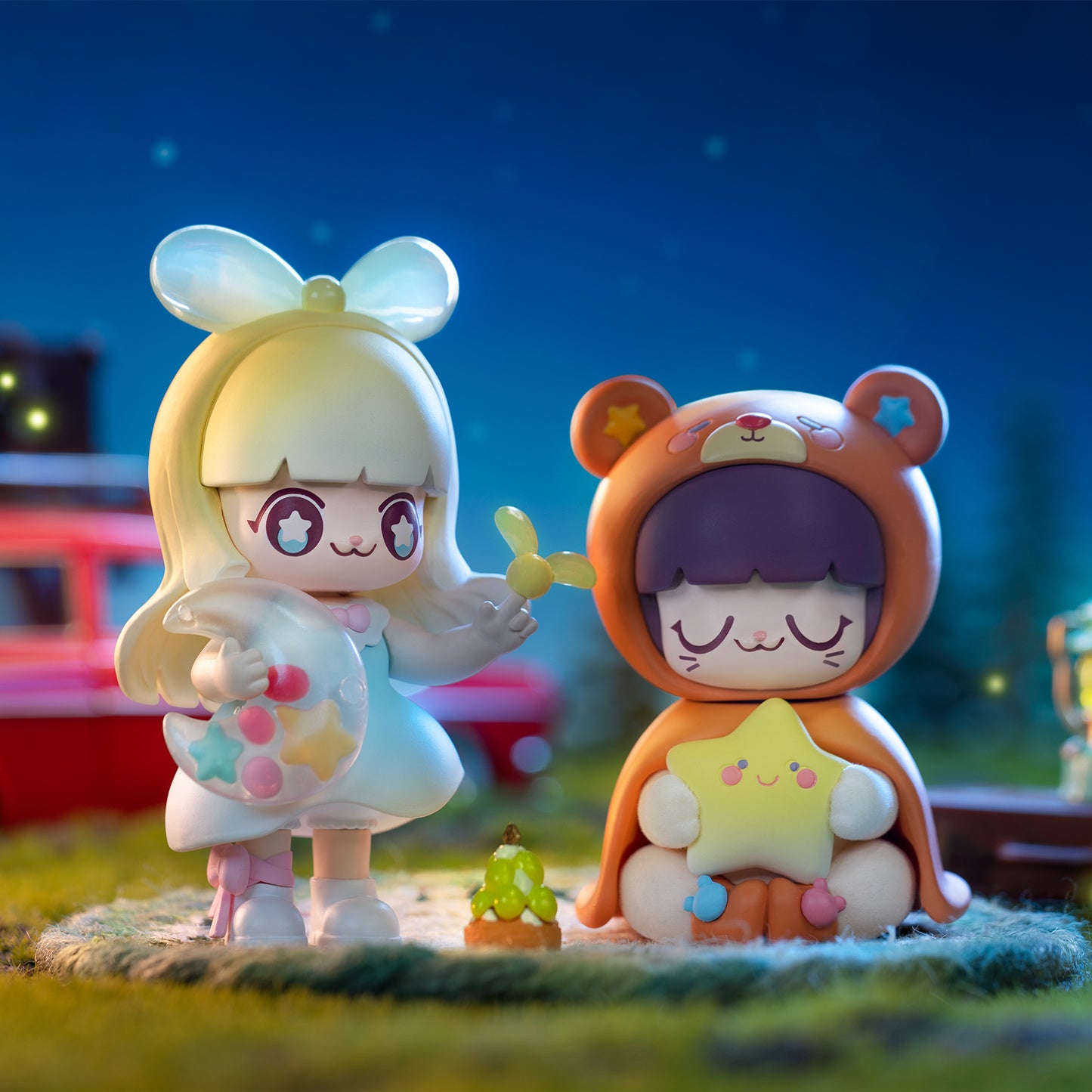 52TOYS Kimmy&Miki Outing Diary Blind Box, 1PC Action Figure Collectible Toy Art Cute Desktop Decoration 3 Inch Creative Gift for Birthday Party Christmas