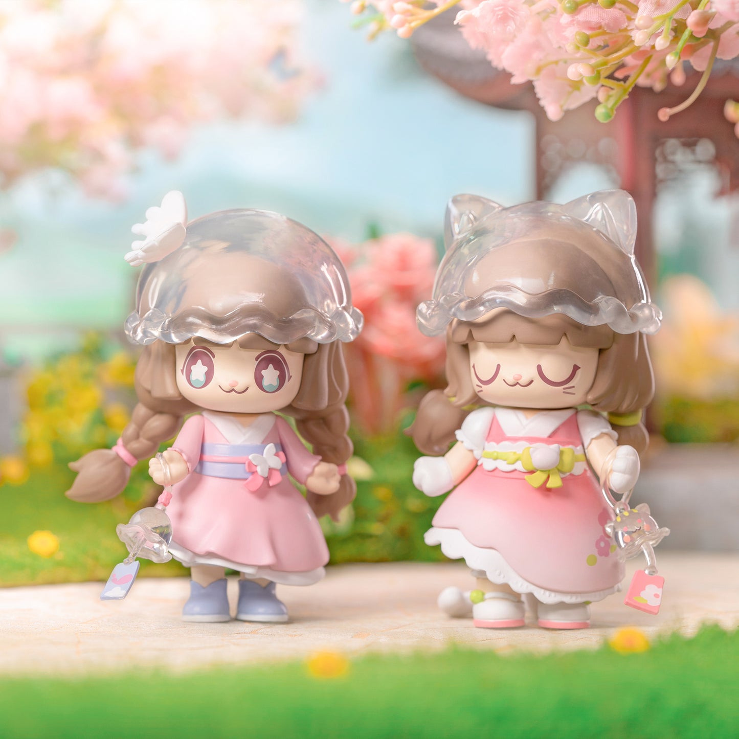 52Toys Kimmy & Miki Four Seasons Story Series 1PC Action Figure Collectible Toy Desktop Decoration 3.3 Inch Gift for Birthday Party Holiday